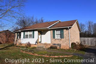 ABSOLUTE ONLINE AUCTION: <br/>3 BR, 2 BA, 1,245 +/- SF Home on 0.65+/- AC in Murfreesboro